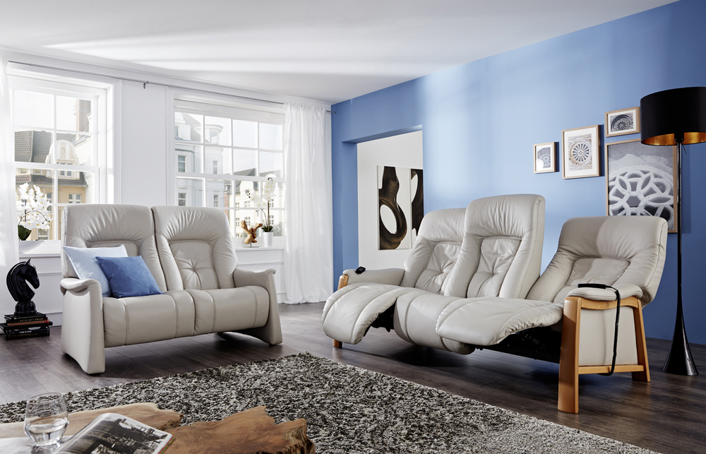 THEMSE SOFA Russell Francis of Market Harborough